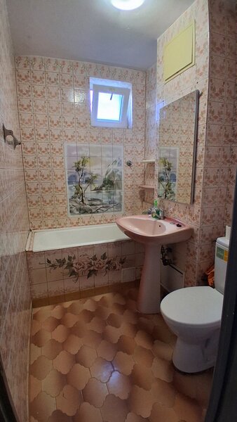 Berceni, inchiriere 3 camere,